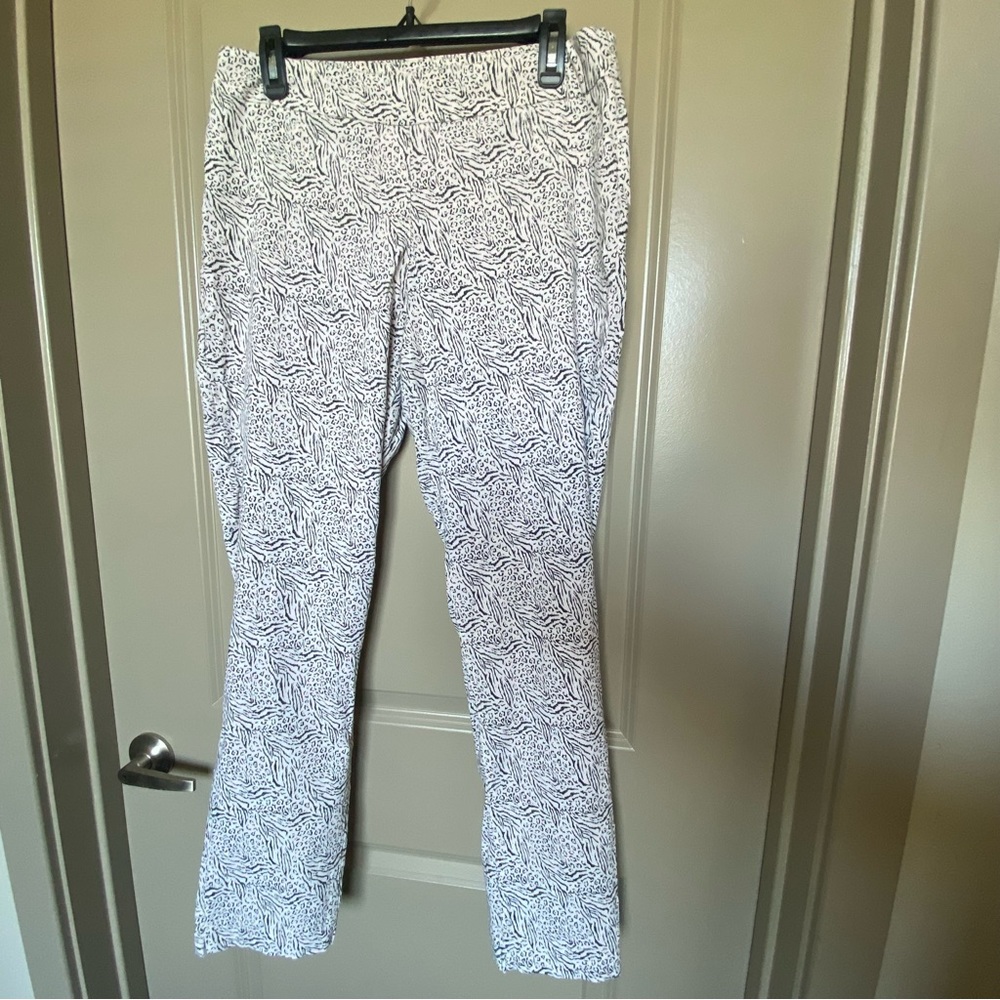 Slimsation By Multiples White and Black Printed Women's Pants